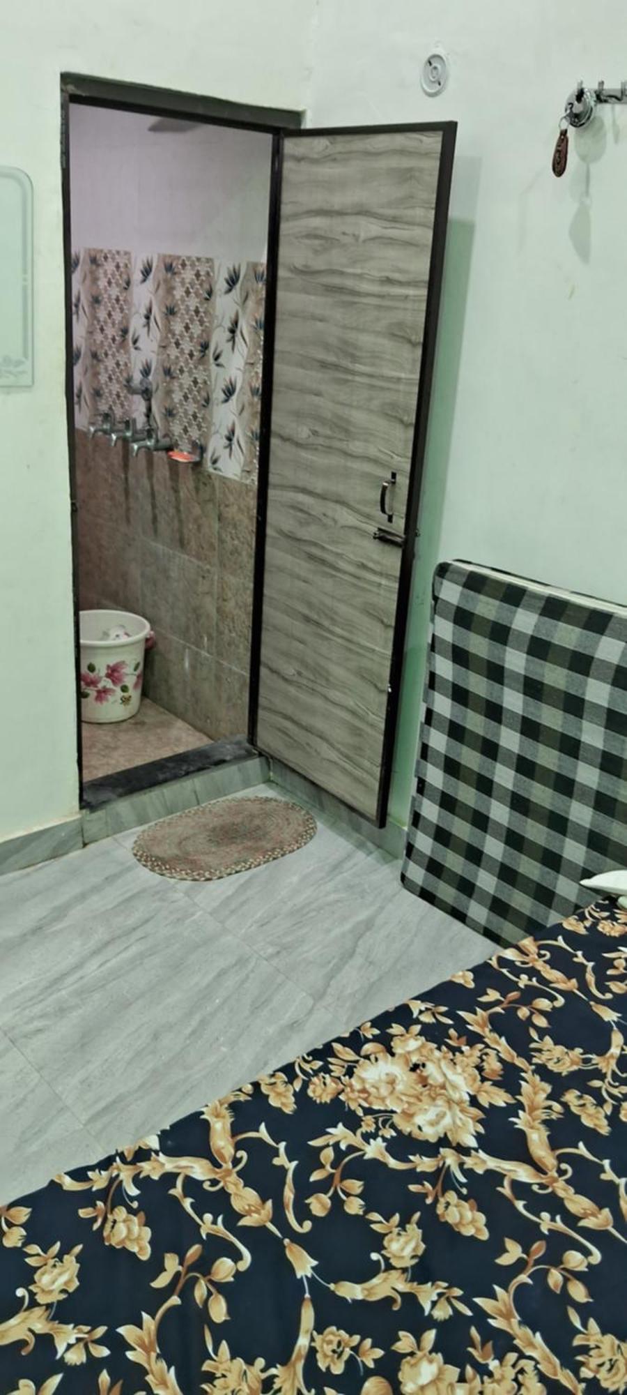 Guest house Lakshman