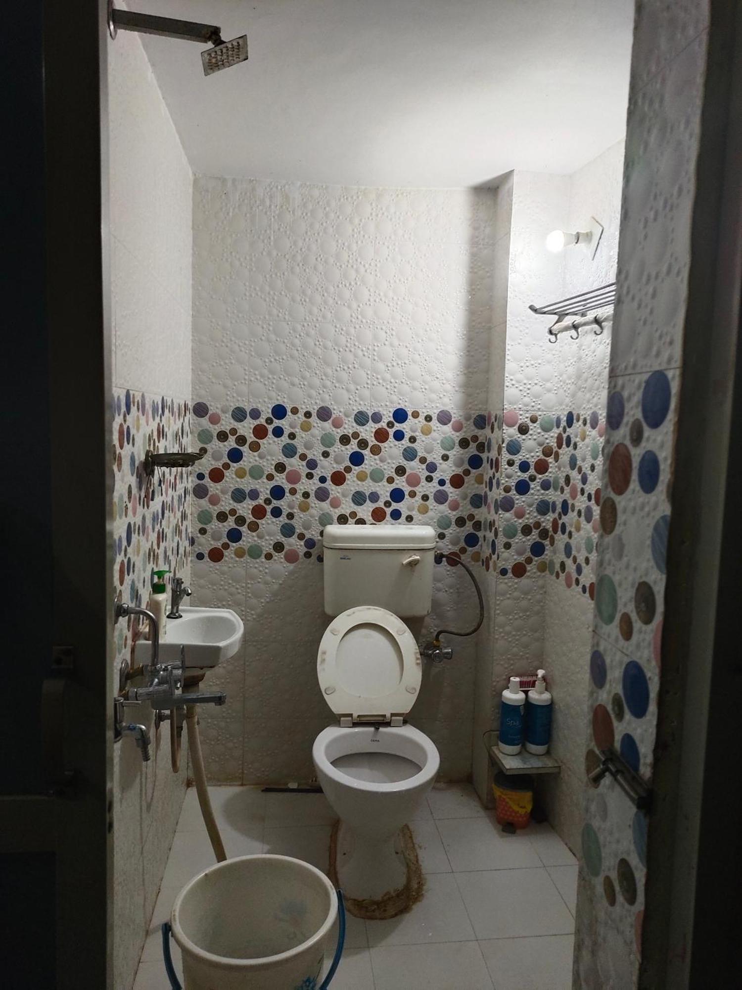 Homestay Banarasiya Close To Banaras Railway Station *