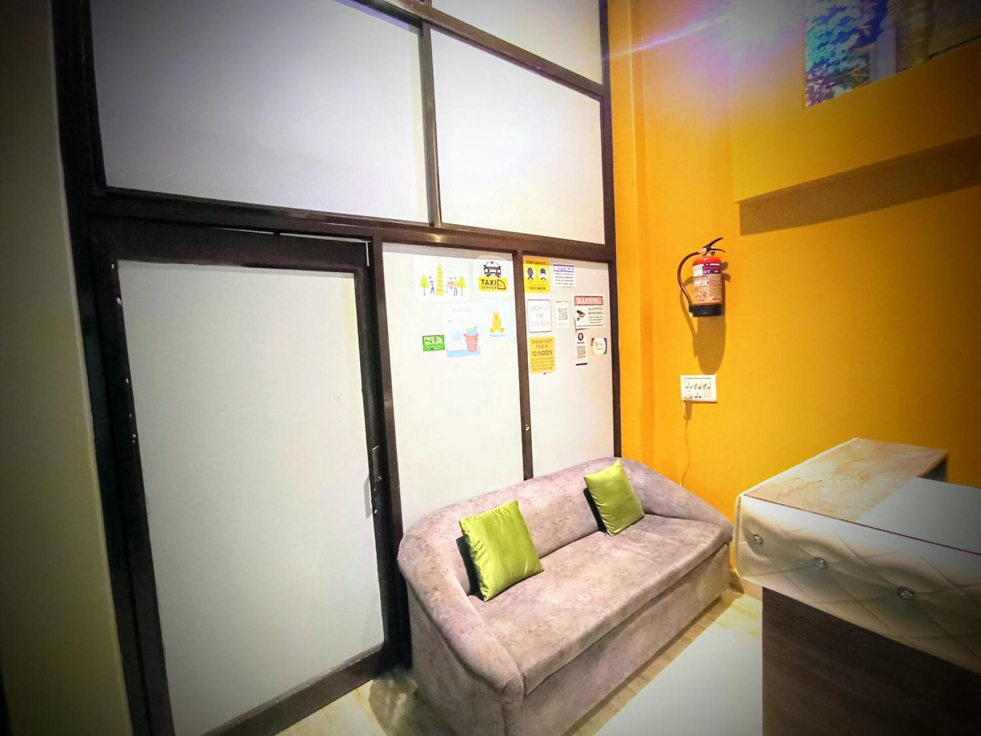 @bedzoroom Shree Sai P Guest house