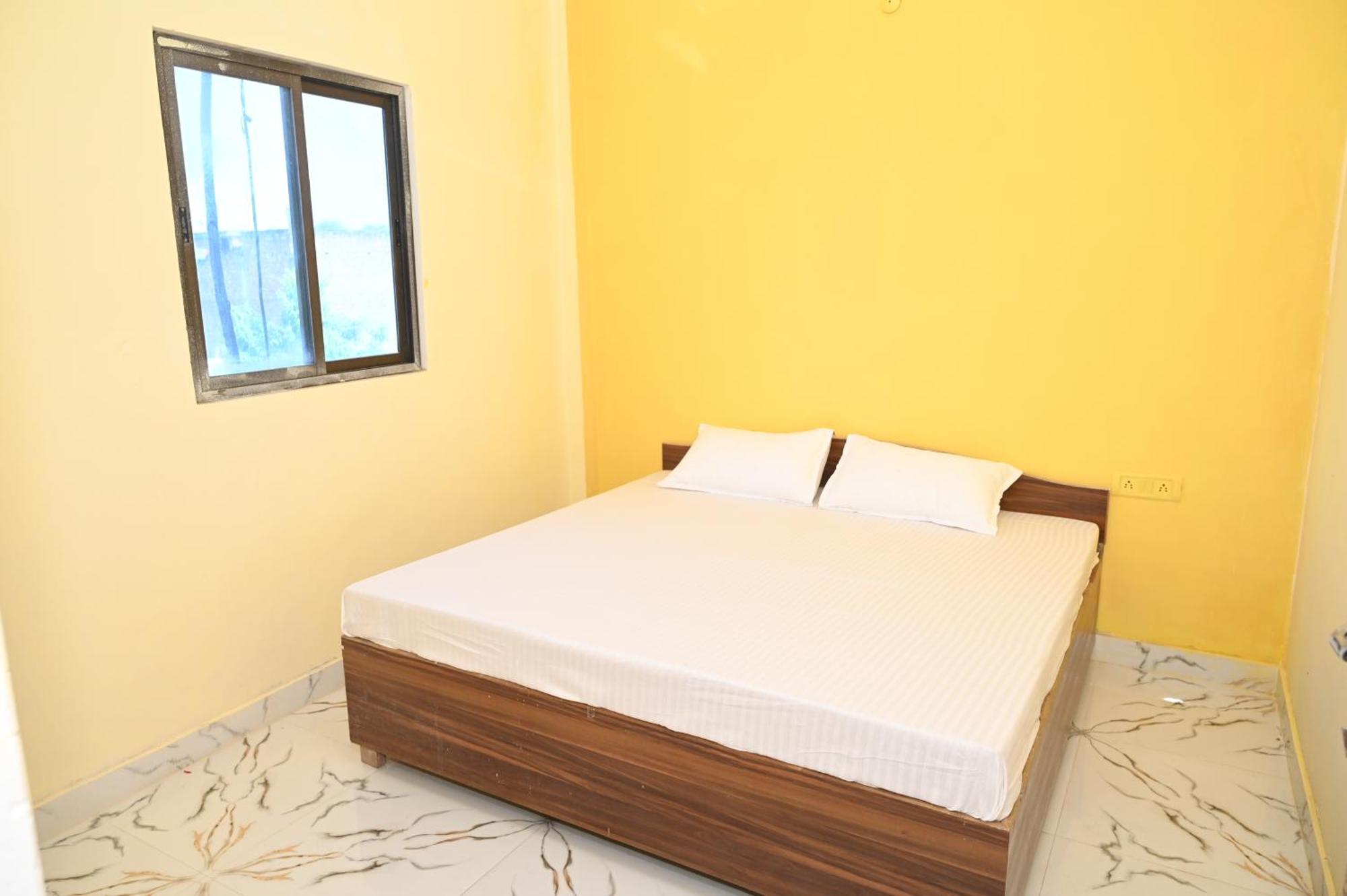 Mahamaya Paying Hotel 3*