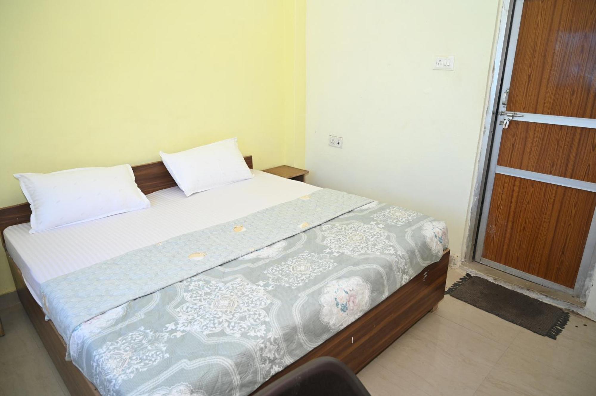 Hotel Mahamaya Paying