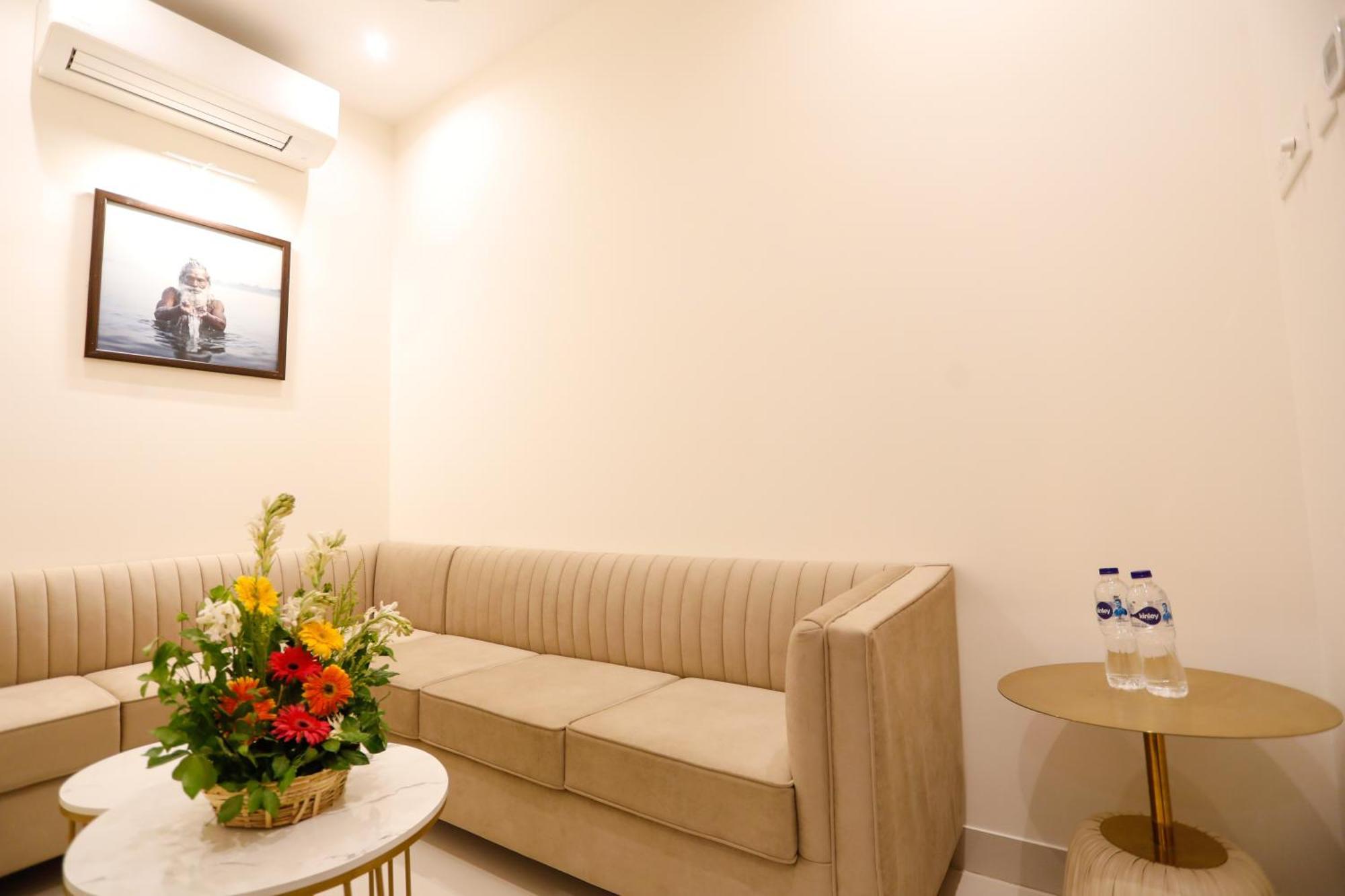 Hotel Dolphin International 3*