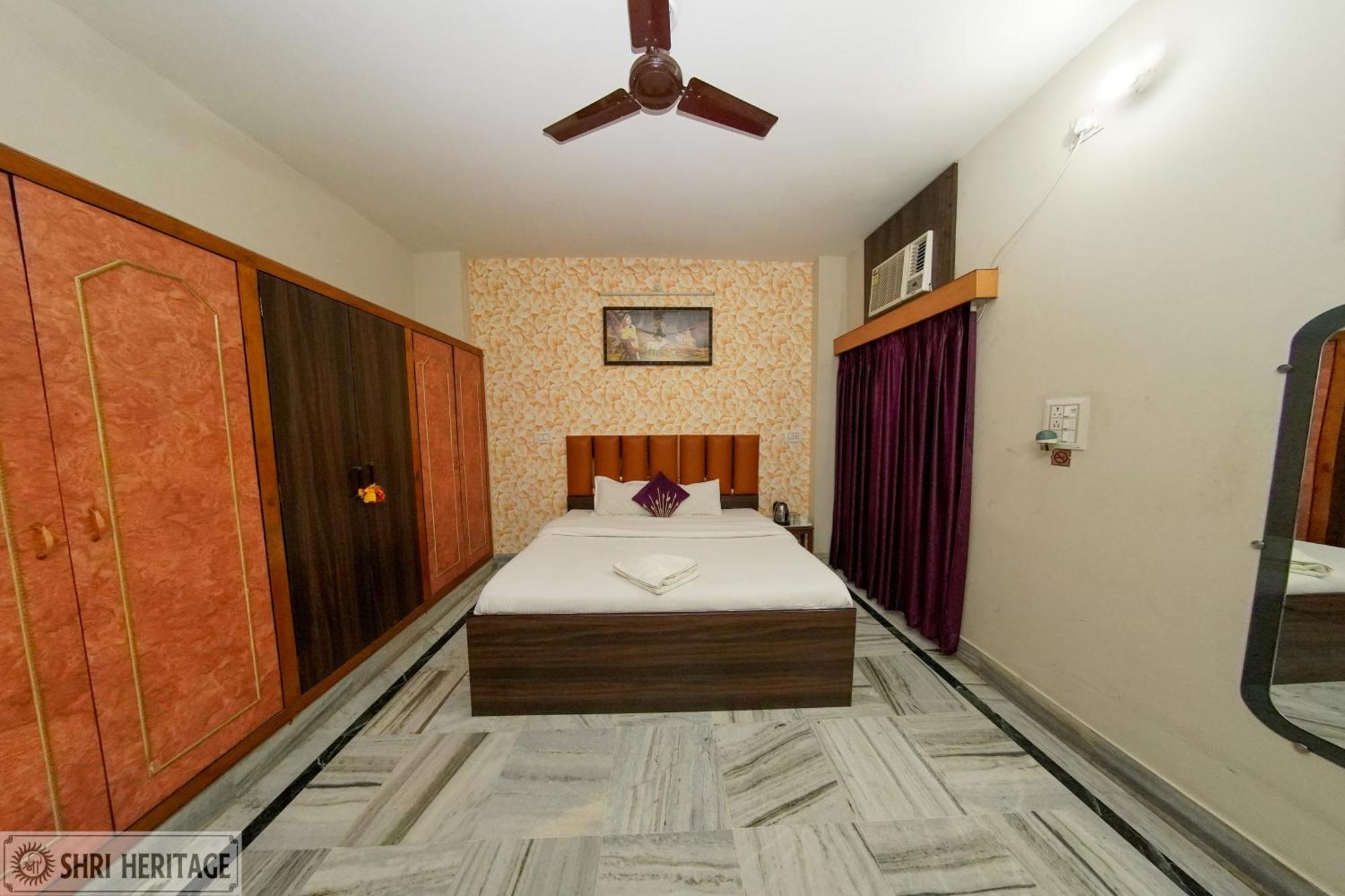 Shri Heritage - Entire Cozy Floor II At Assi, Varanasi Varanasi