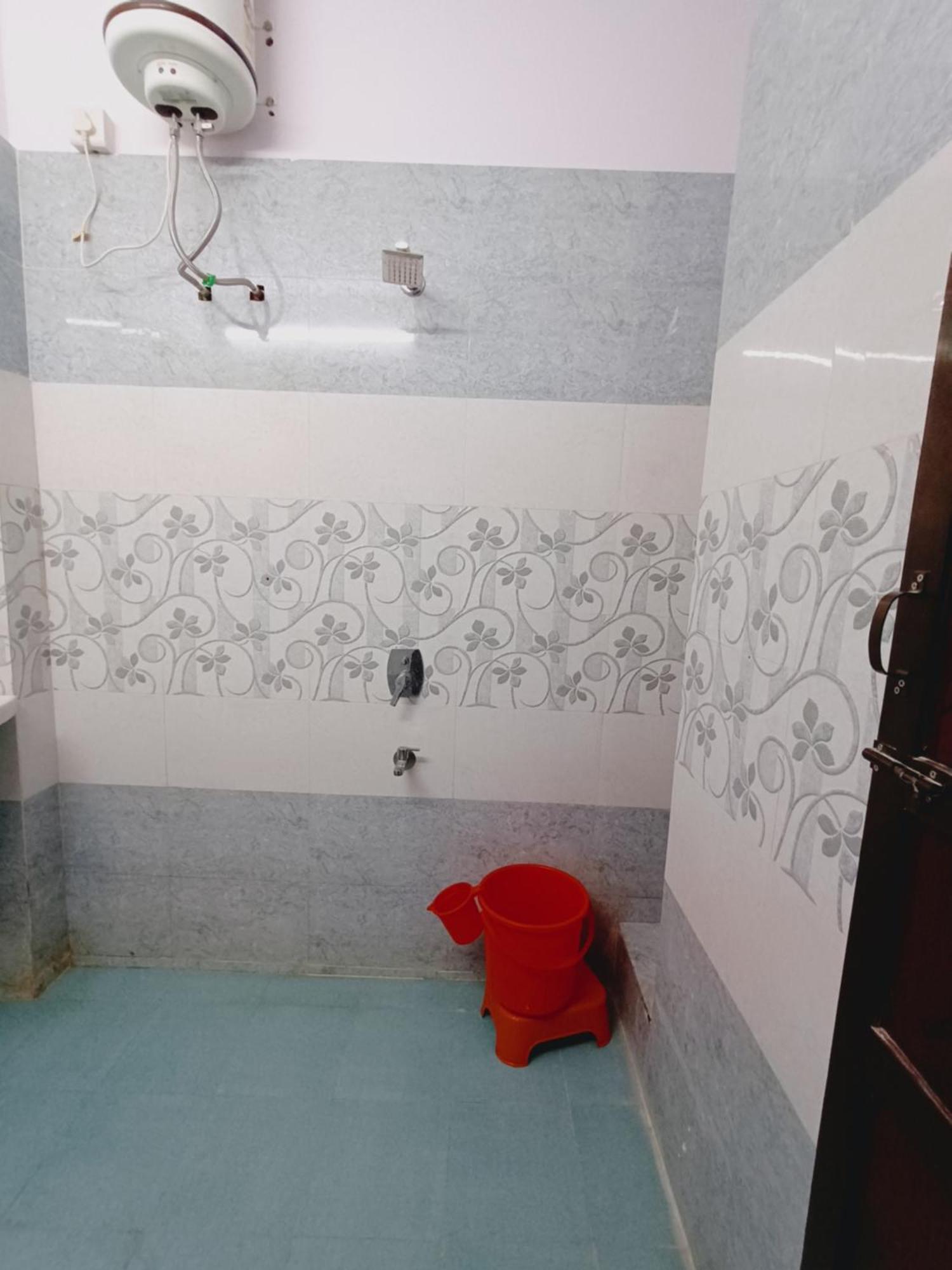 Kamala P * Varanasi