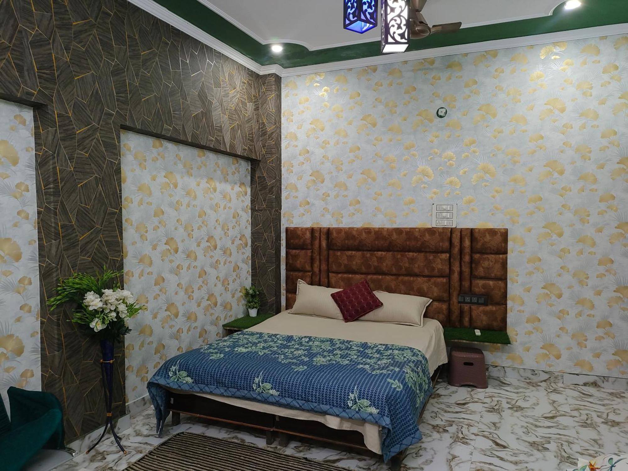 Banarasiya Close To Banaras Railway Station Homestay *