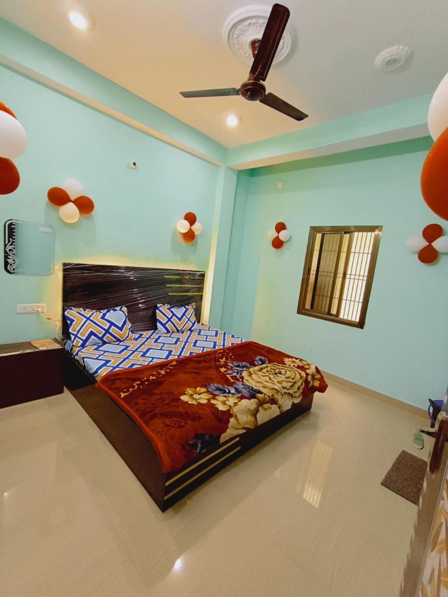 Kamala P Guest house Varanasi