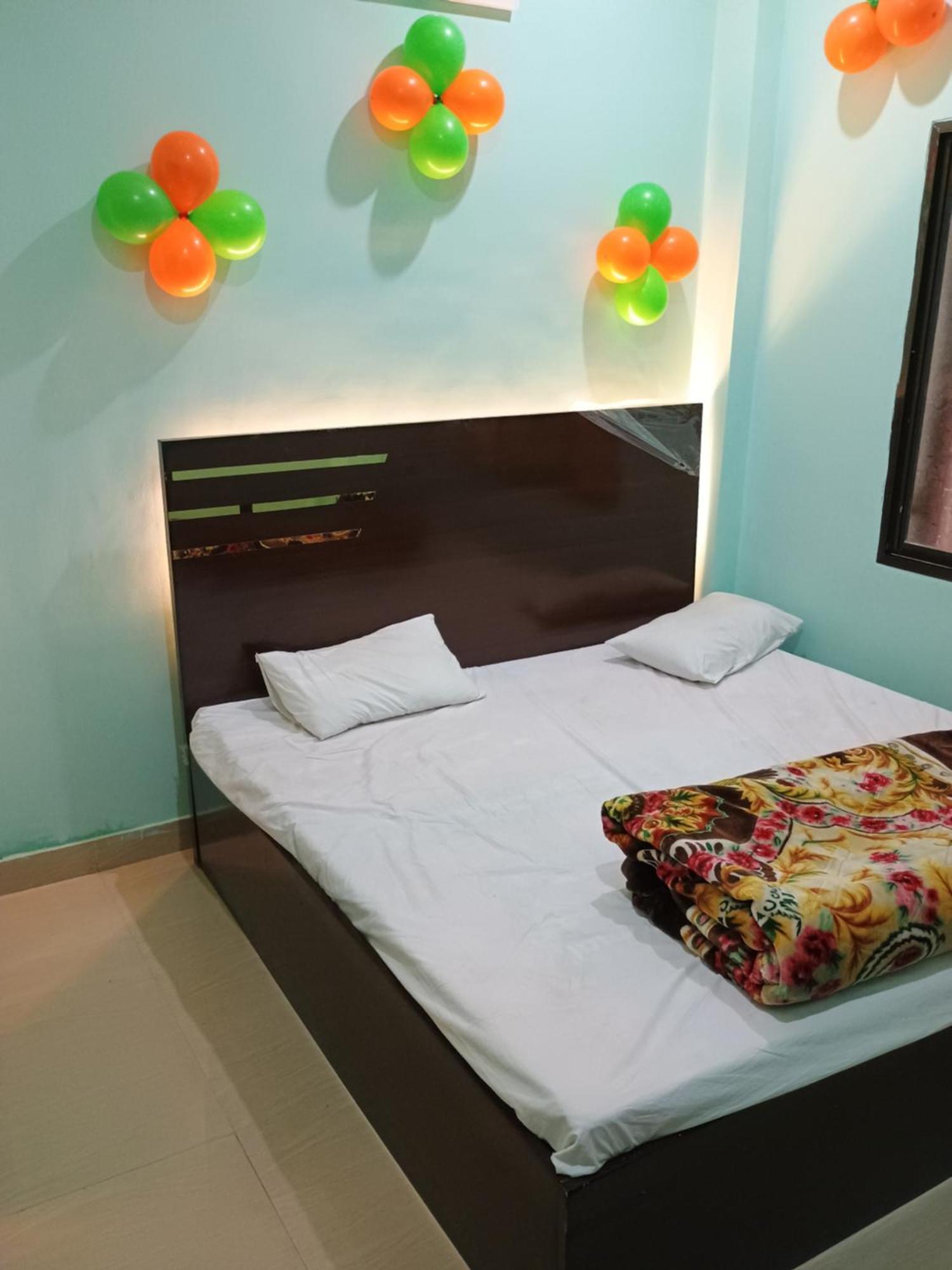 Guest house Kamala P