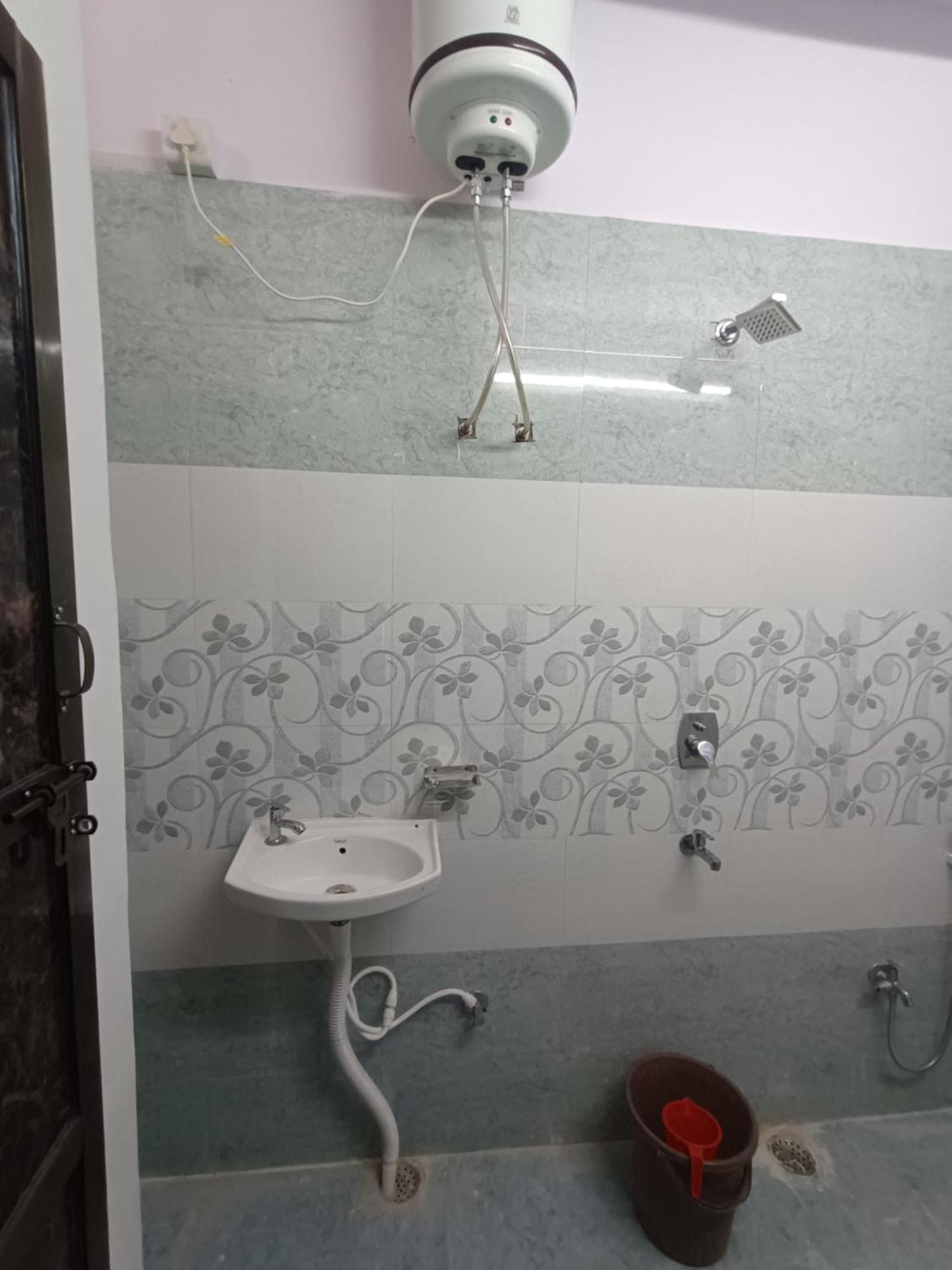 Kamala P Guest house