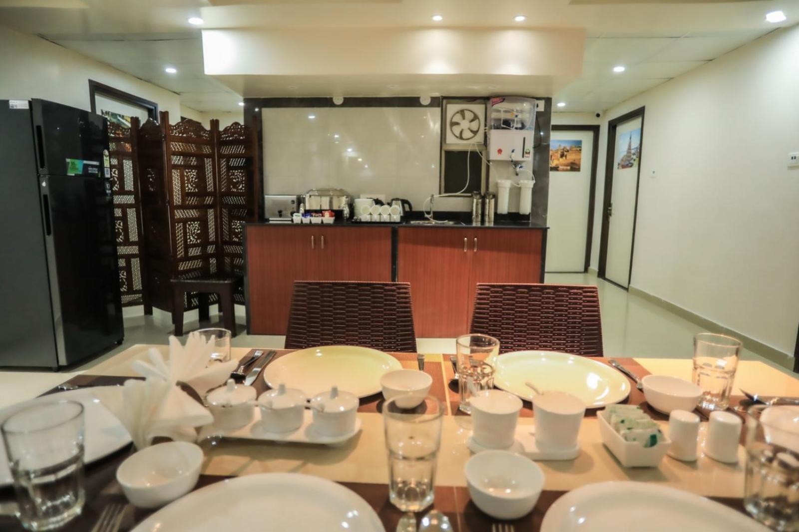 Pretty Garden View 3bhk Furnished Flat Near Kashi Vishwanath Temple * Varanasi