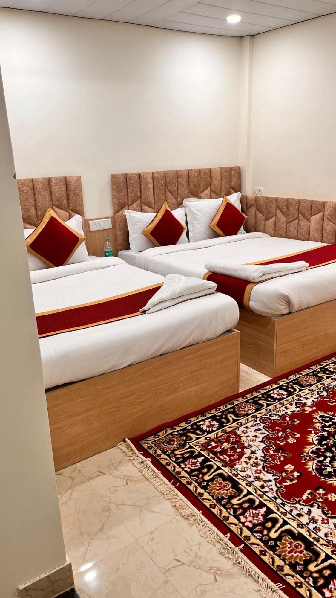 Shri Ram Paying Twin 1rk Apartment