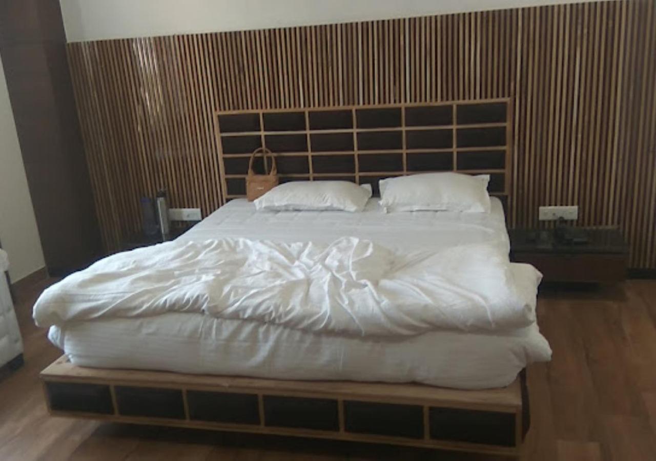 Surabhi International 3*