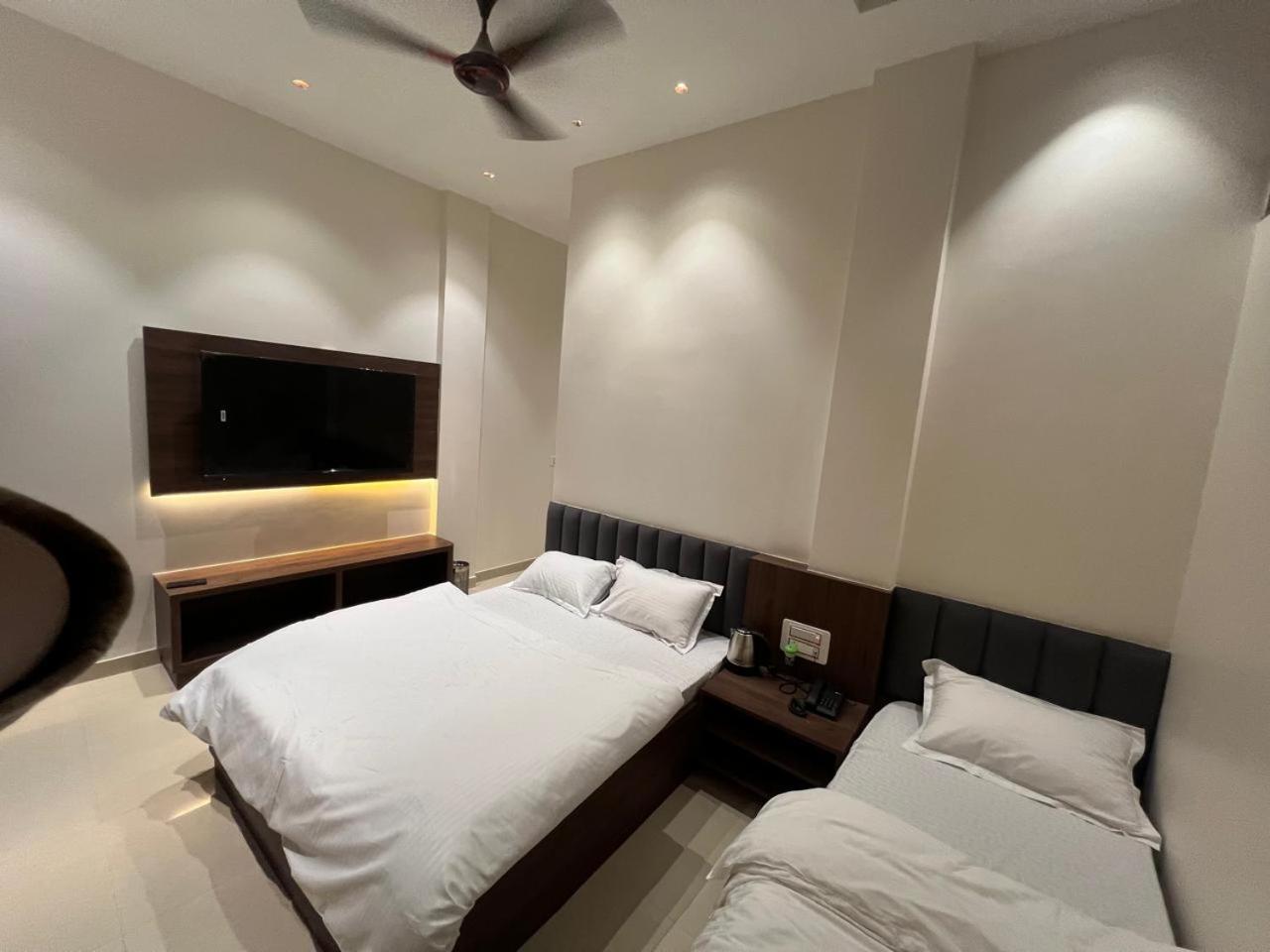 Mahant Ji Residency Varanasi
