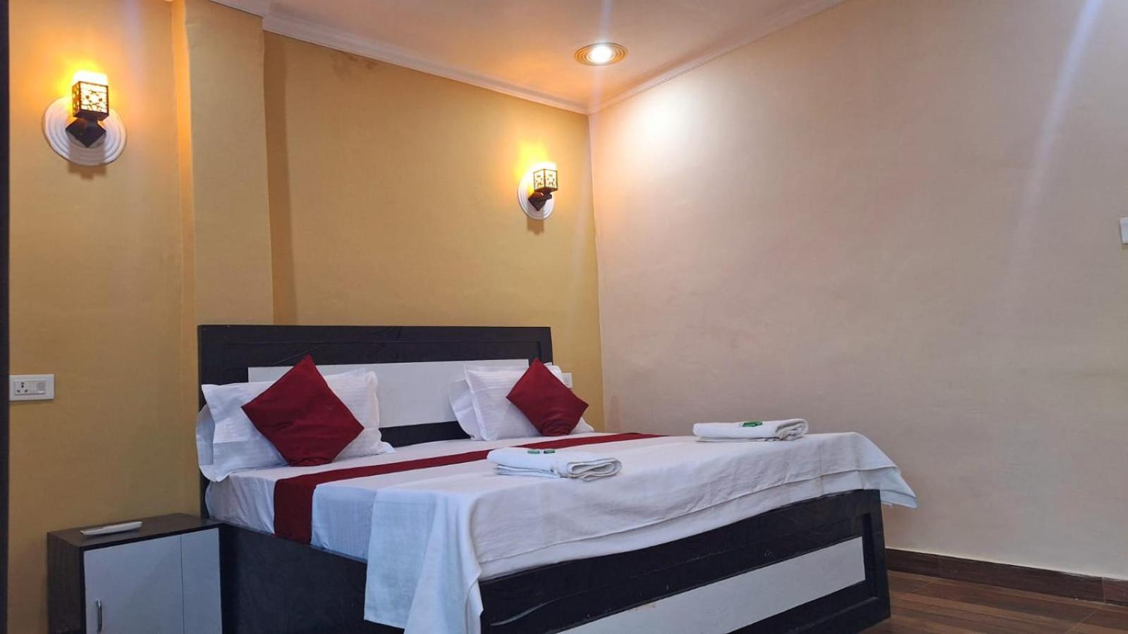 Mohit Paying Hostel