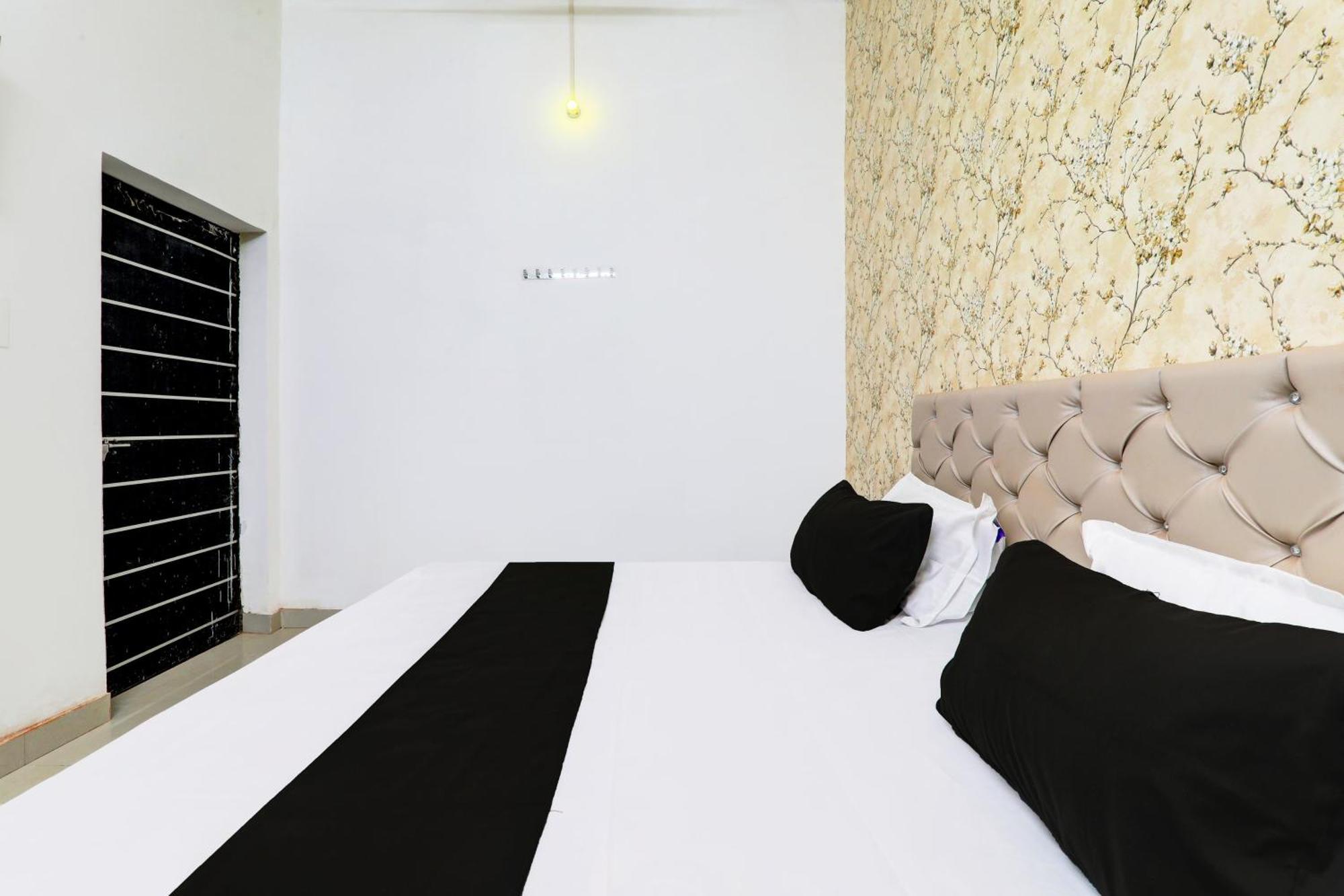 Spot On The Rustic 3*