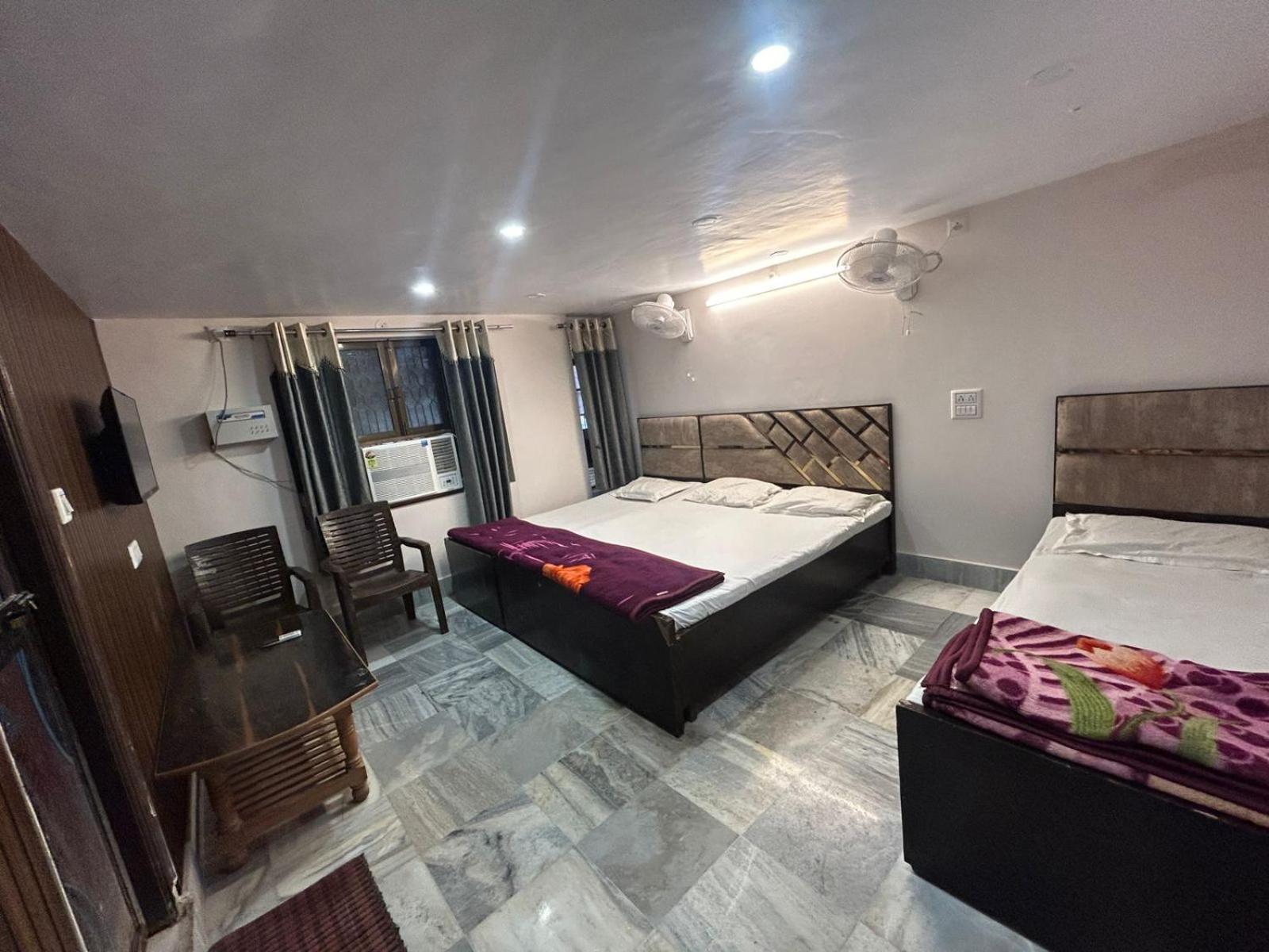 The Gateway Banaras Guest house *