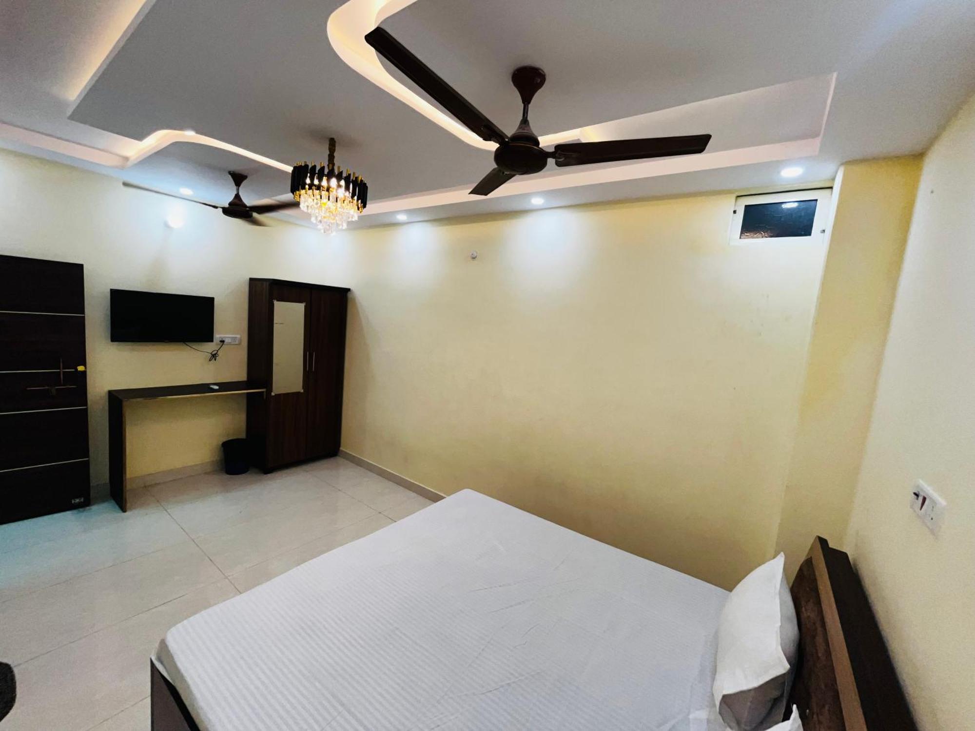 Kashi Residency Homestay
