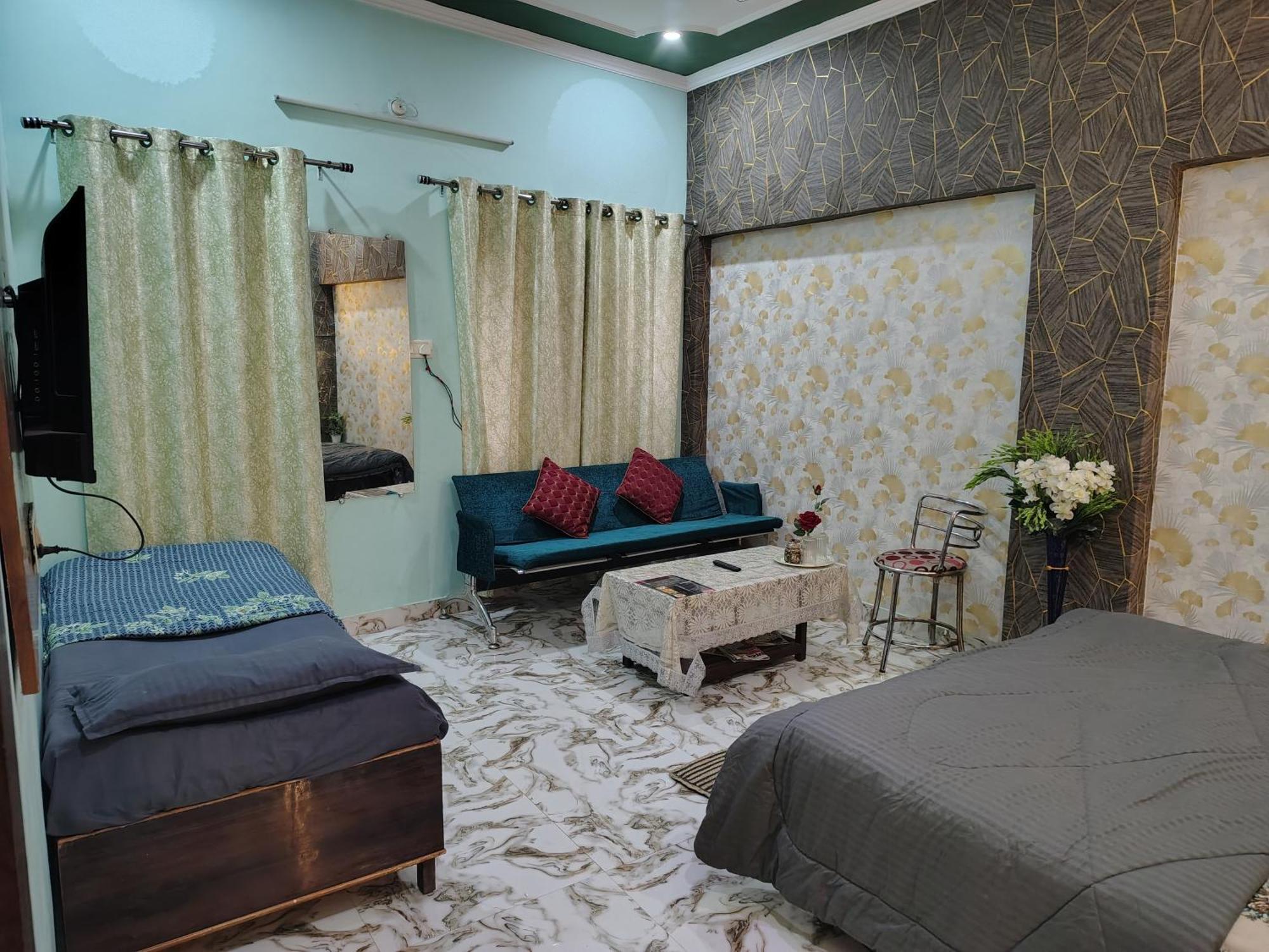 Banarasiya Close To Banaras Railway Station Homestay