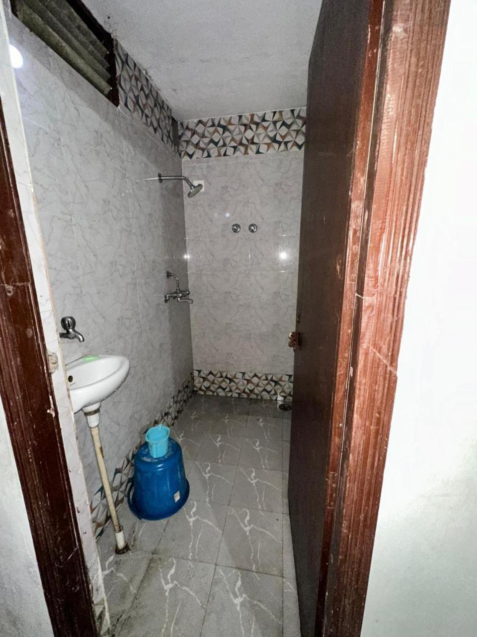 Krishna Residency Hotel *