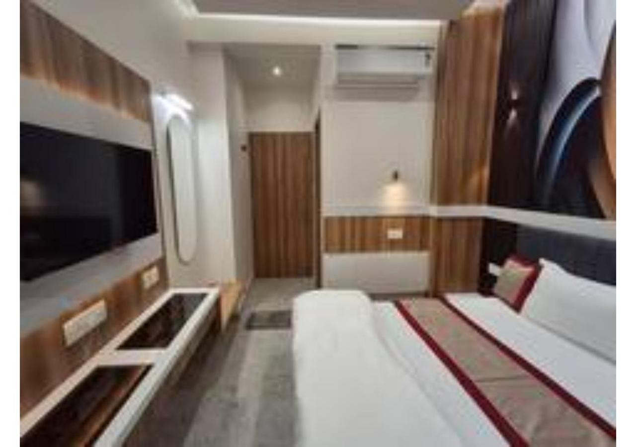 Raghav - Essence Of Kashi Hotel 4*