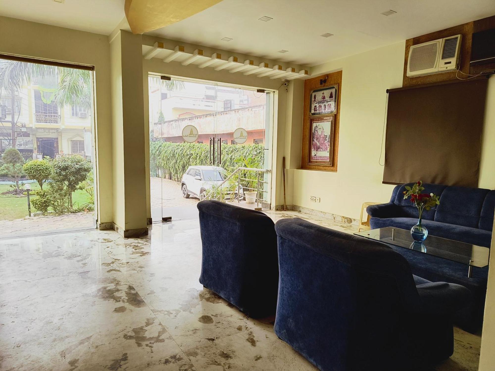 Palace - Near Kashi Vishwanath Temple With Parking 4*