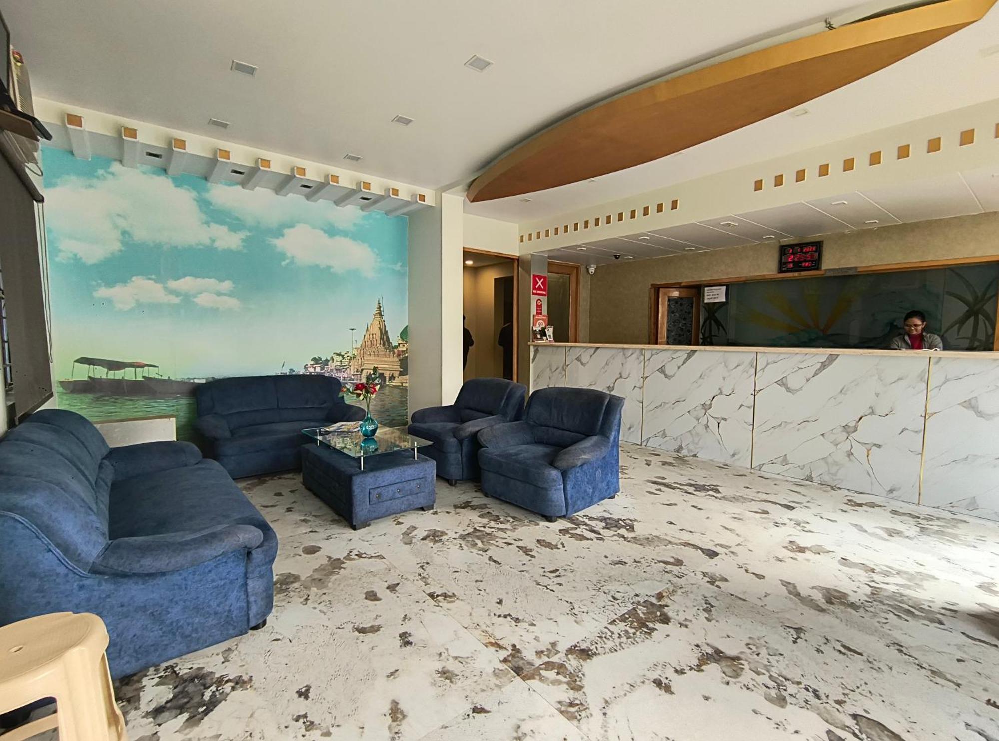 Palace - Near Kashi Vishwanath Temple With Parking Hotel 4*