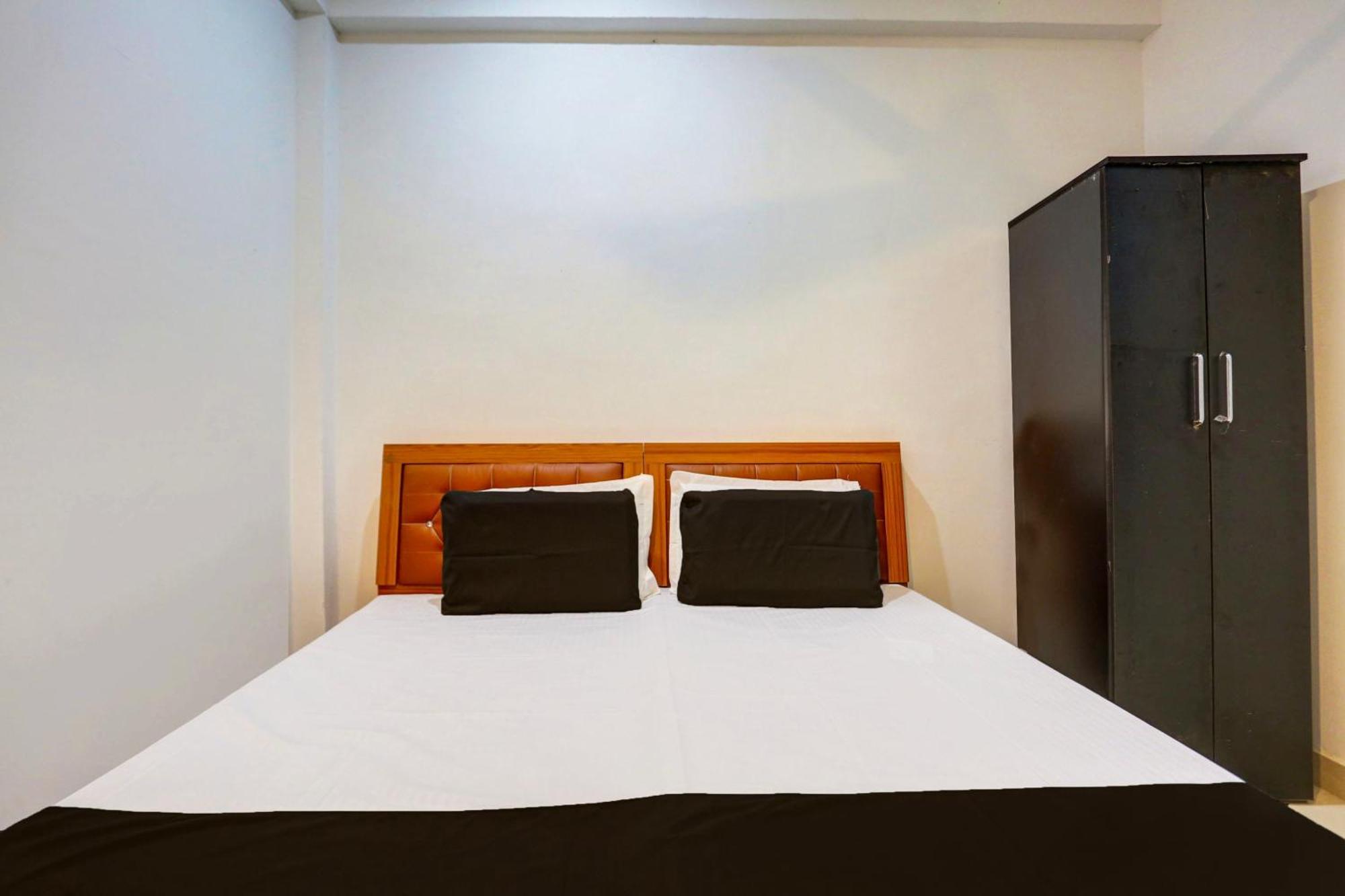 O Amantran Residency Varanasi