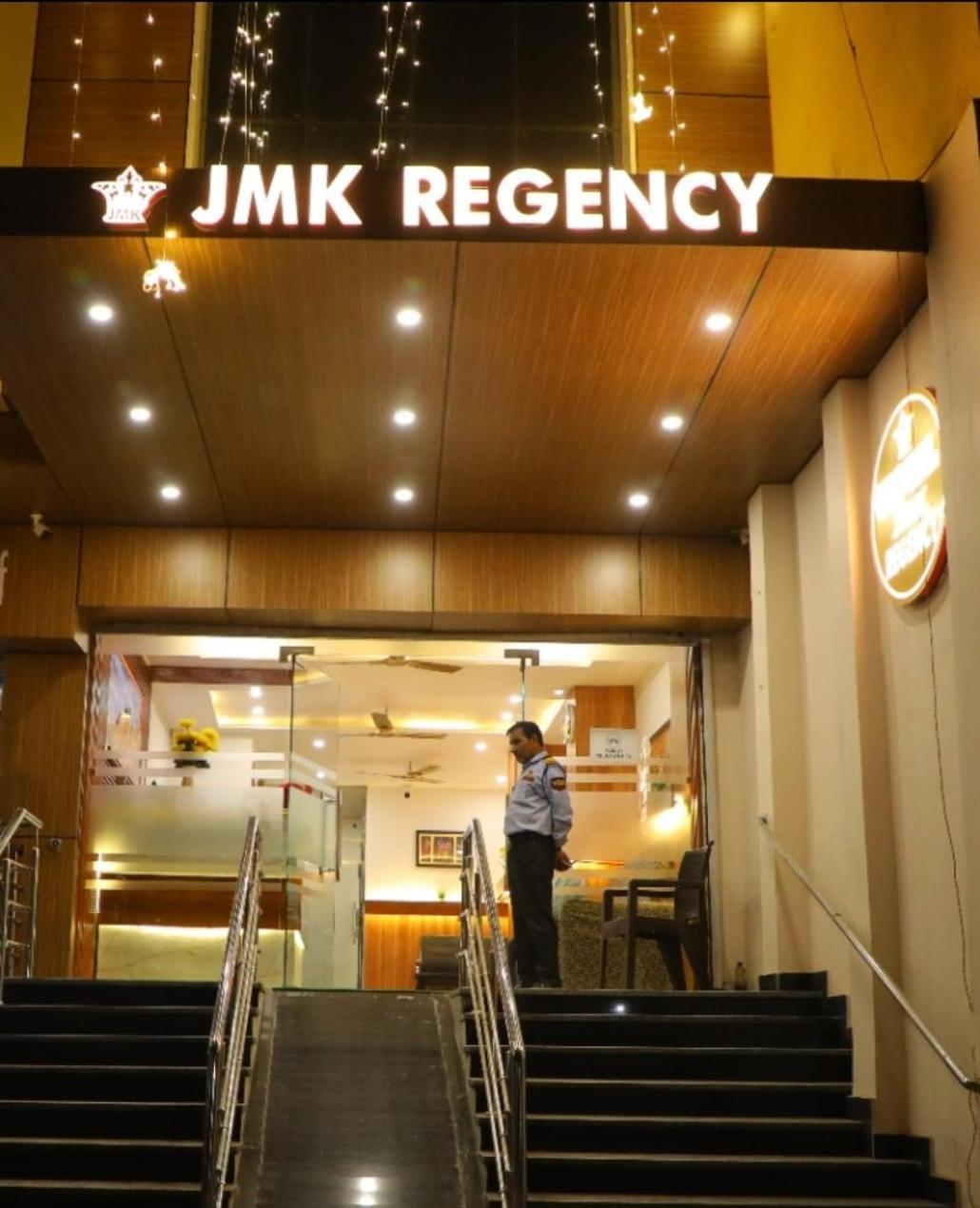 Jmk Regency Hotel 3*