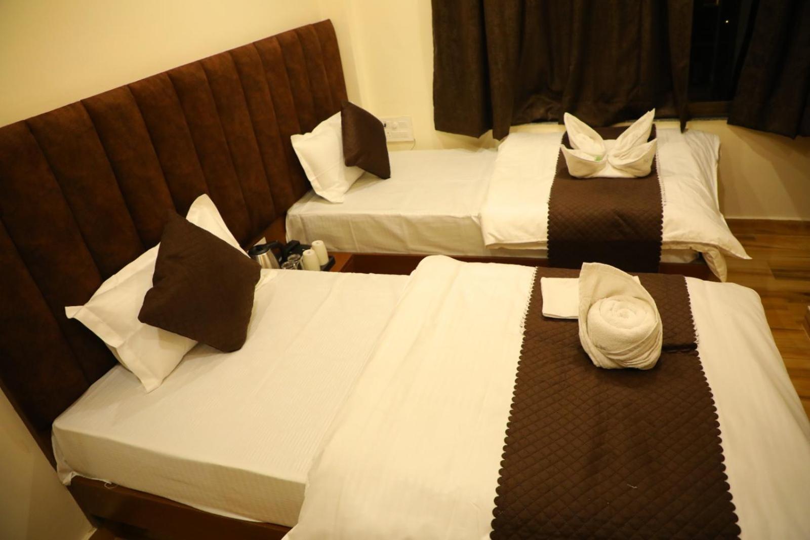 Hotel Jmk Regency Varanasi