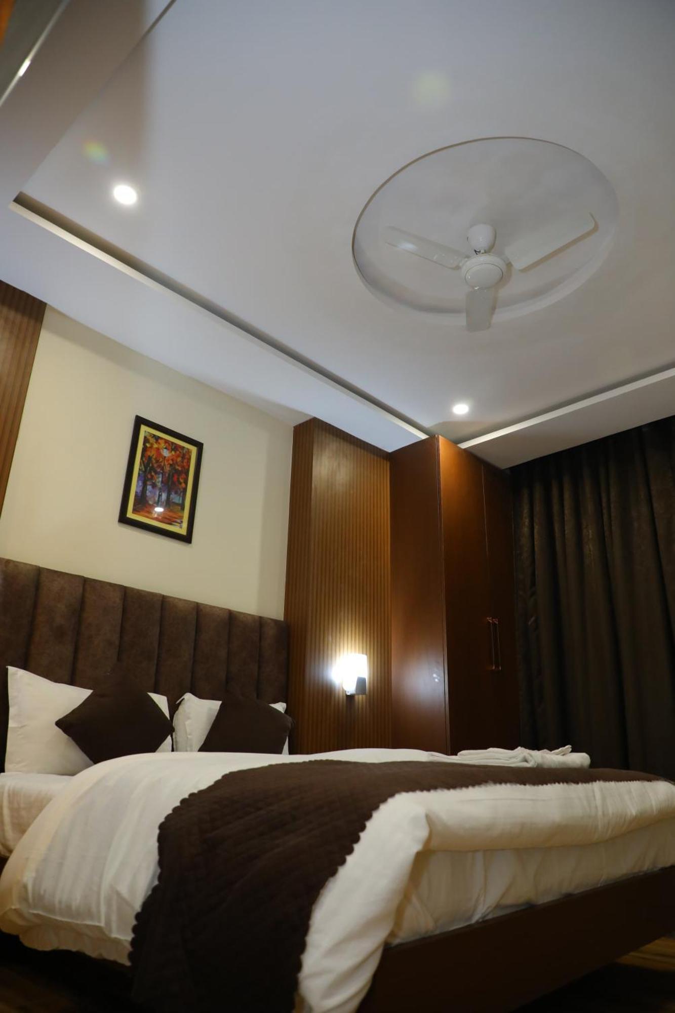 Jmk Regency 3* Varanasi
