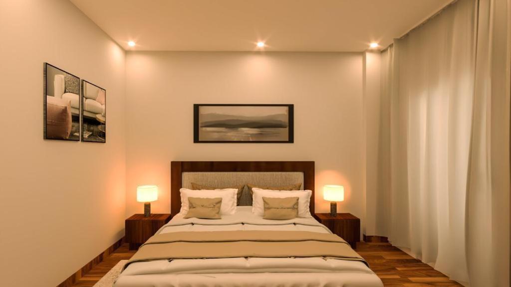 The Mandirian 4*
