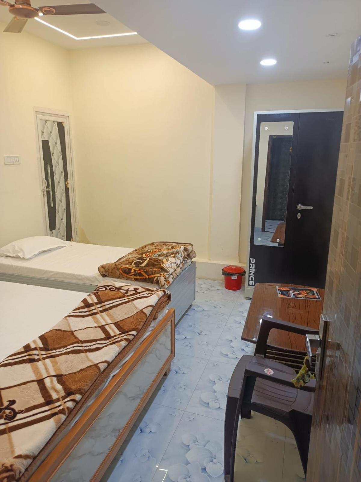 Homestay S