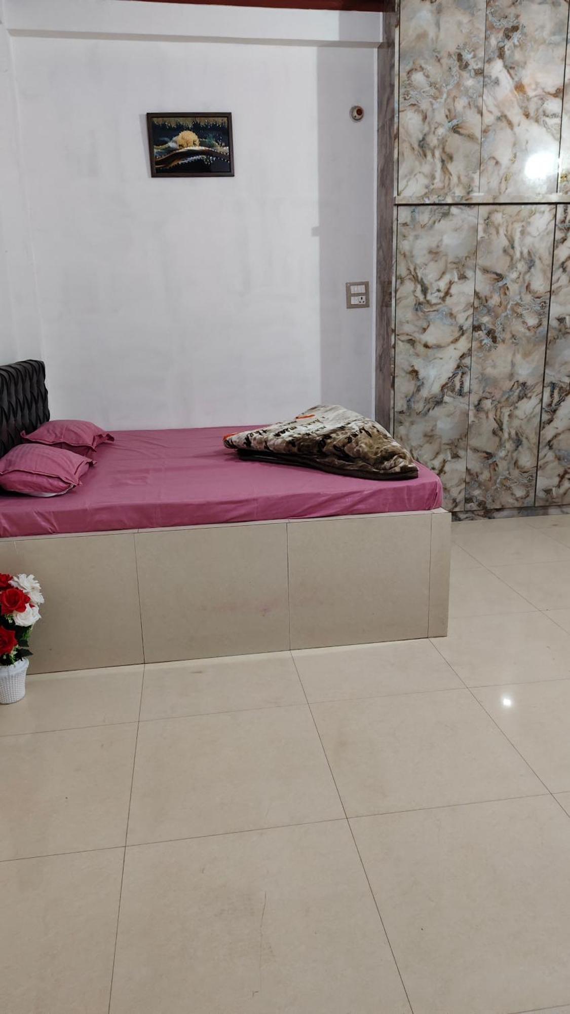 Mangalam Gold Guest house