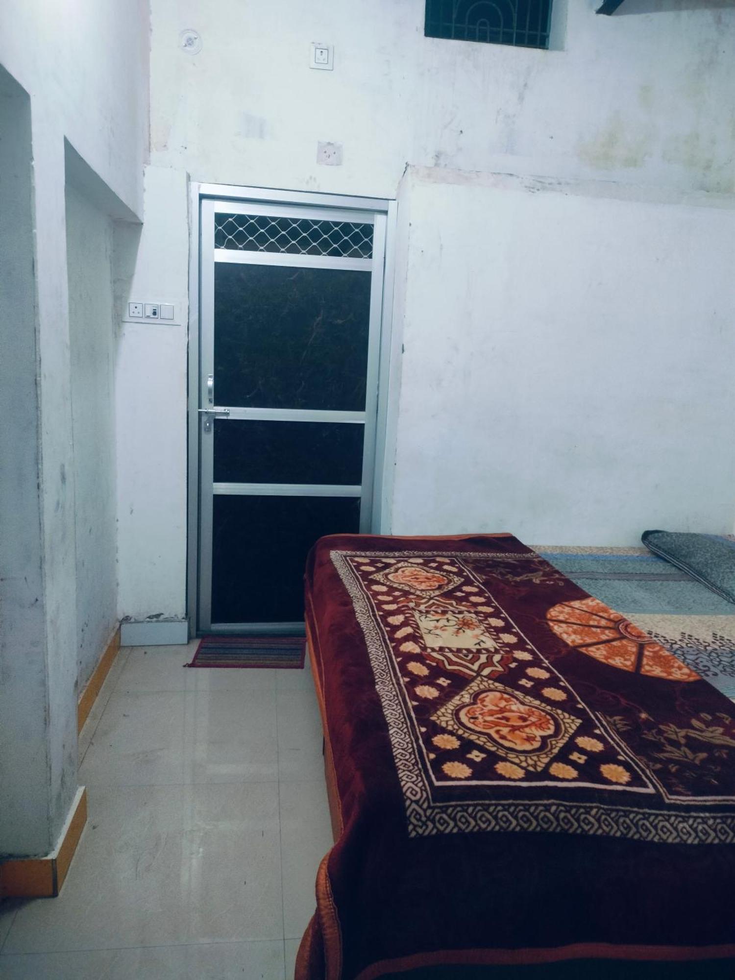 Guest house Samridhi *