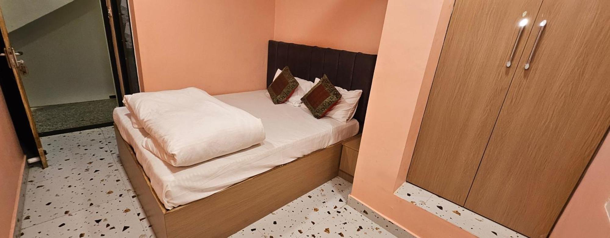 Rajlaxmi Place Guest house