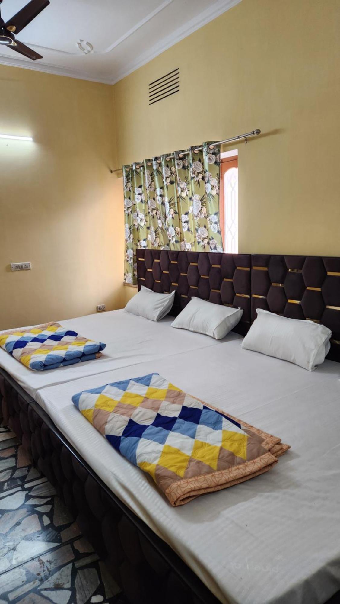 Guest house Dhanani Varanasi