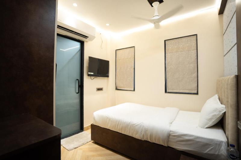Hotel Sun Shine Palace Varanasi