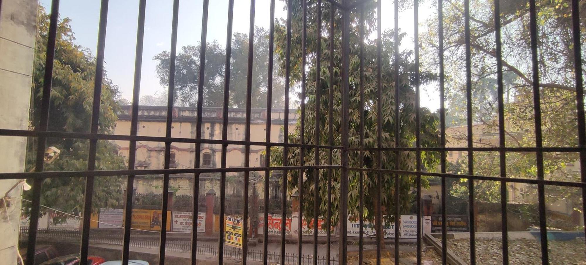 Shivalika Apartment *