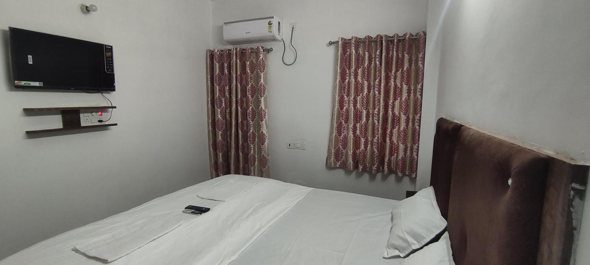 Shivalika Apartment