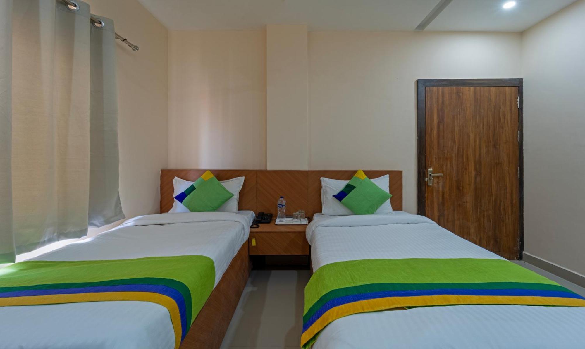 Hotel Treebo Raj Palace 3*