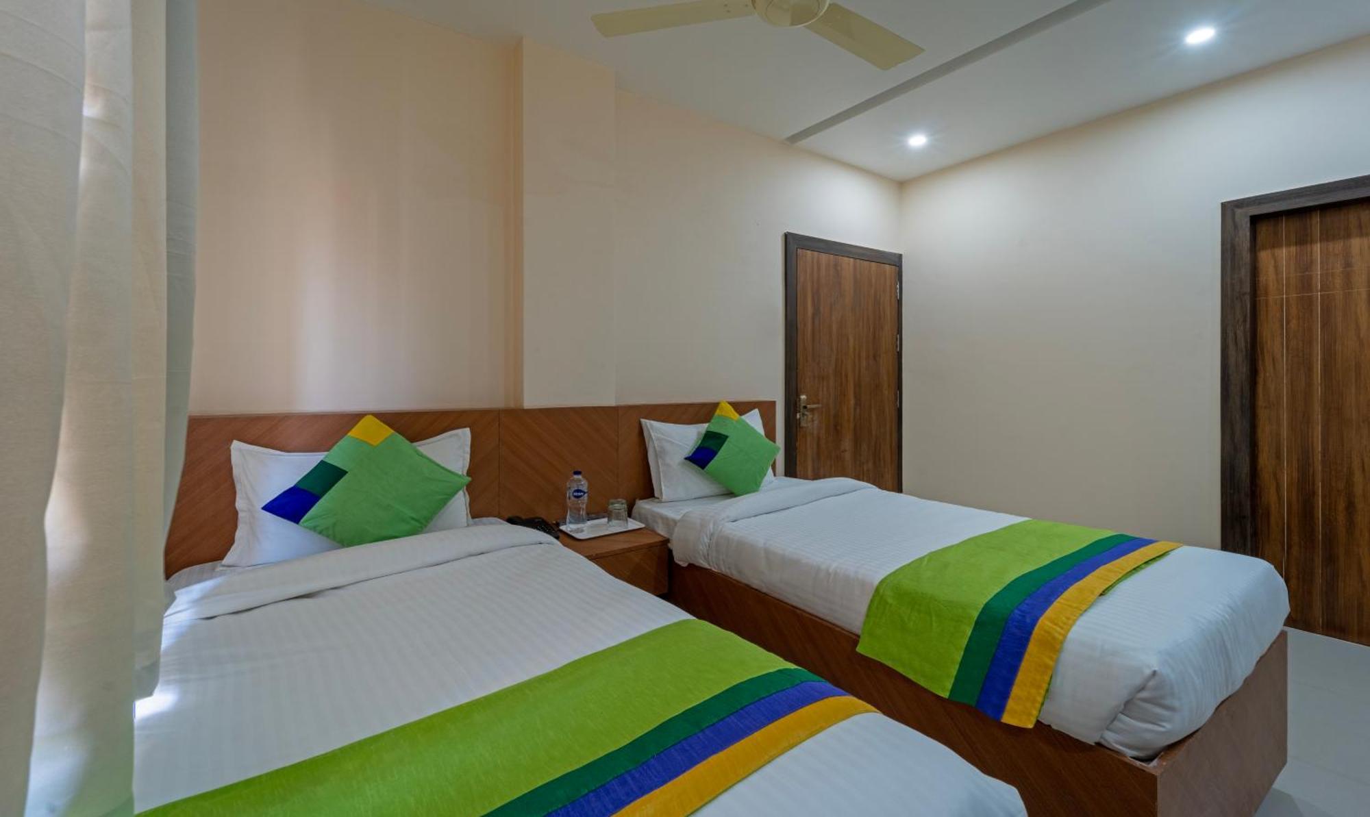 Treebo Raj Palace Hotel Varanasi