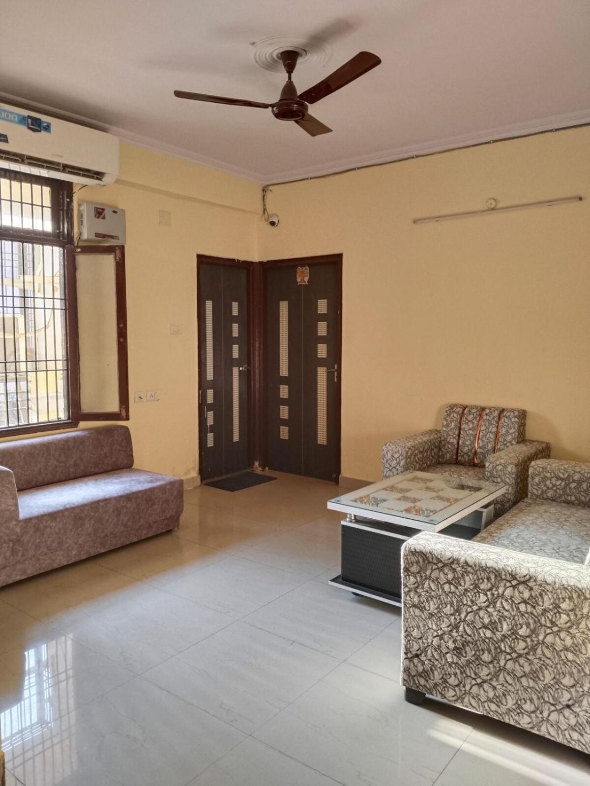 3 Bhk Luxury Flat In * Varanasi