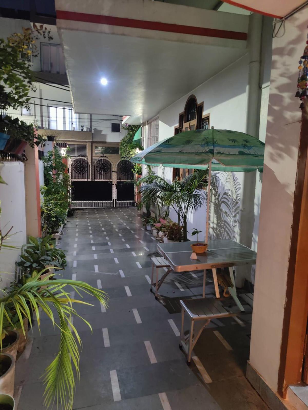 Paradise Varanasi