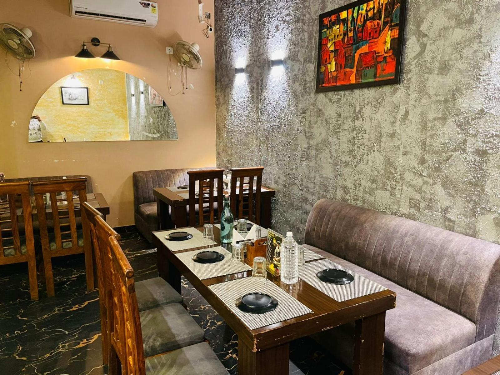 Shankar Vilaas -a Heritage Hotel Varanasi
