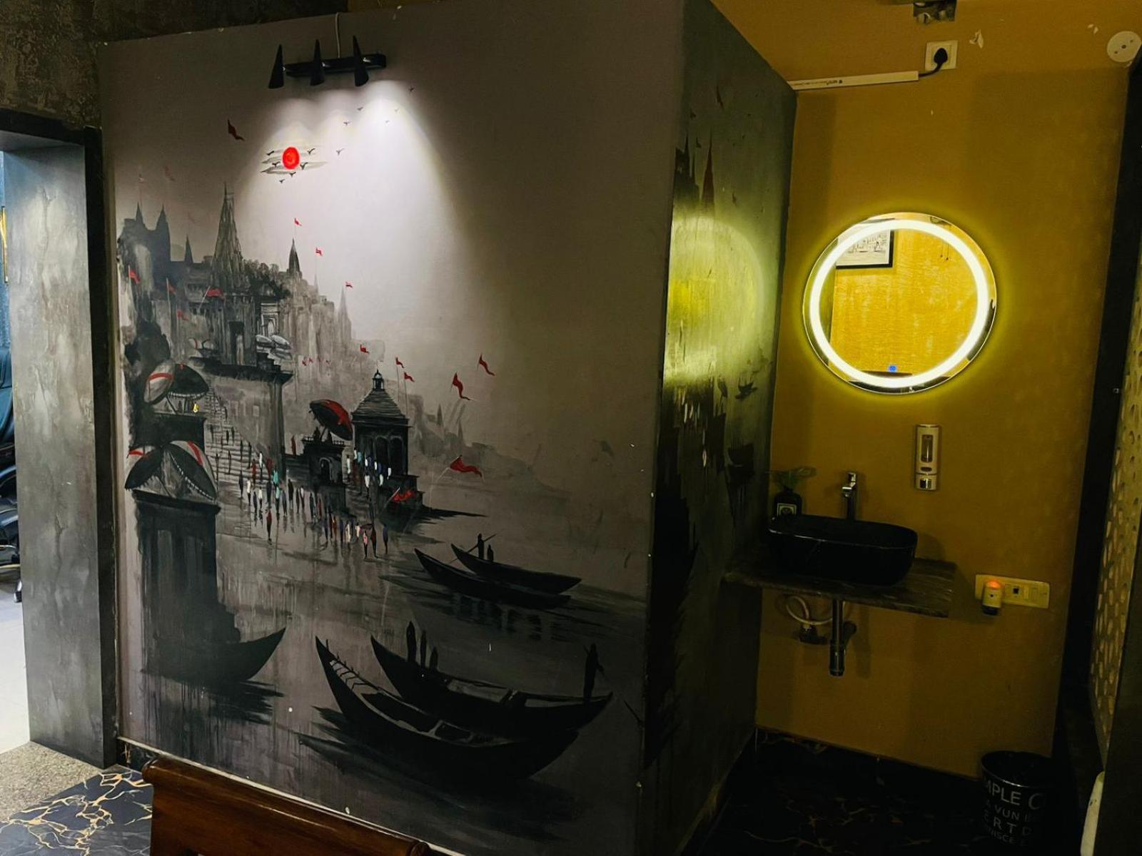 Shankar Vilaas -a Heritage Hotel *