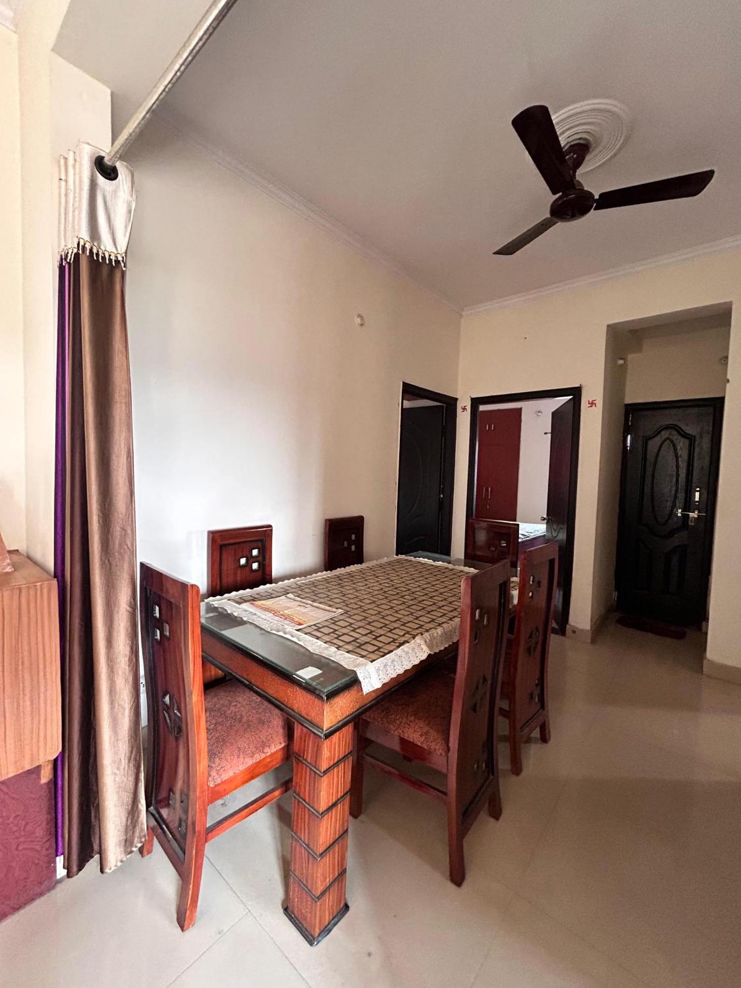 Apartment Jeet Varanasi