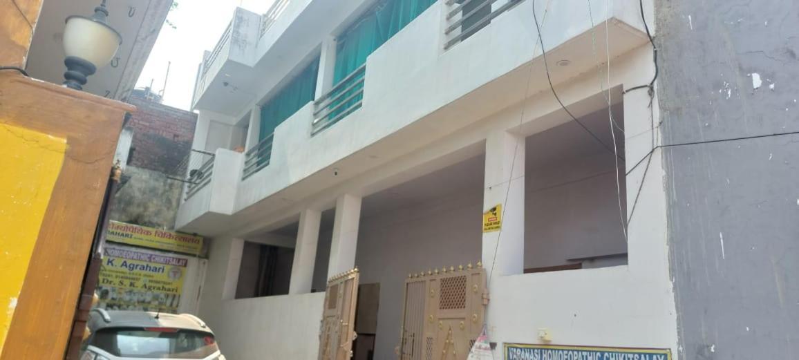 Varanasi Bed And Breakfast Homestay * Varanasi