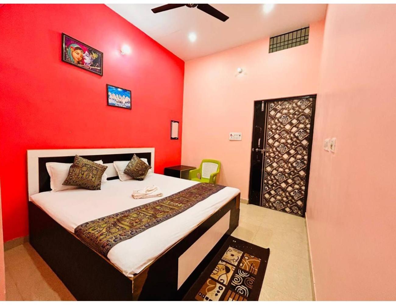 Suvidh Guest House Near Bhu ,Varanasi Homestay Varanasi