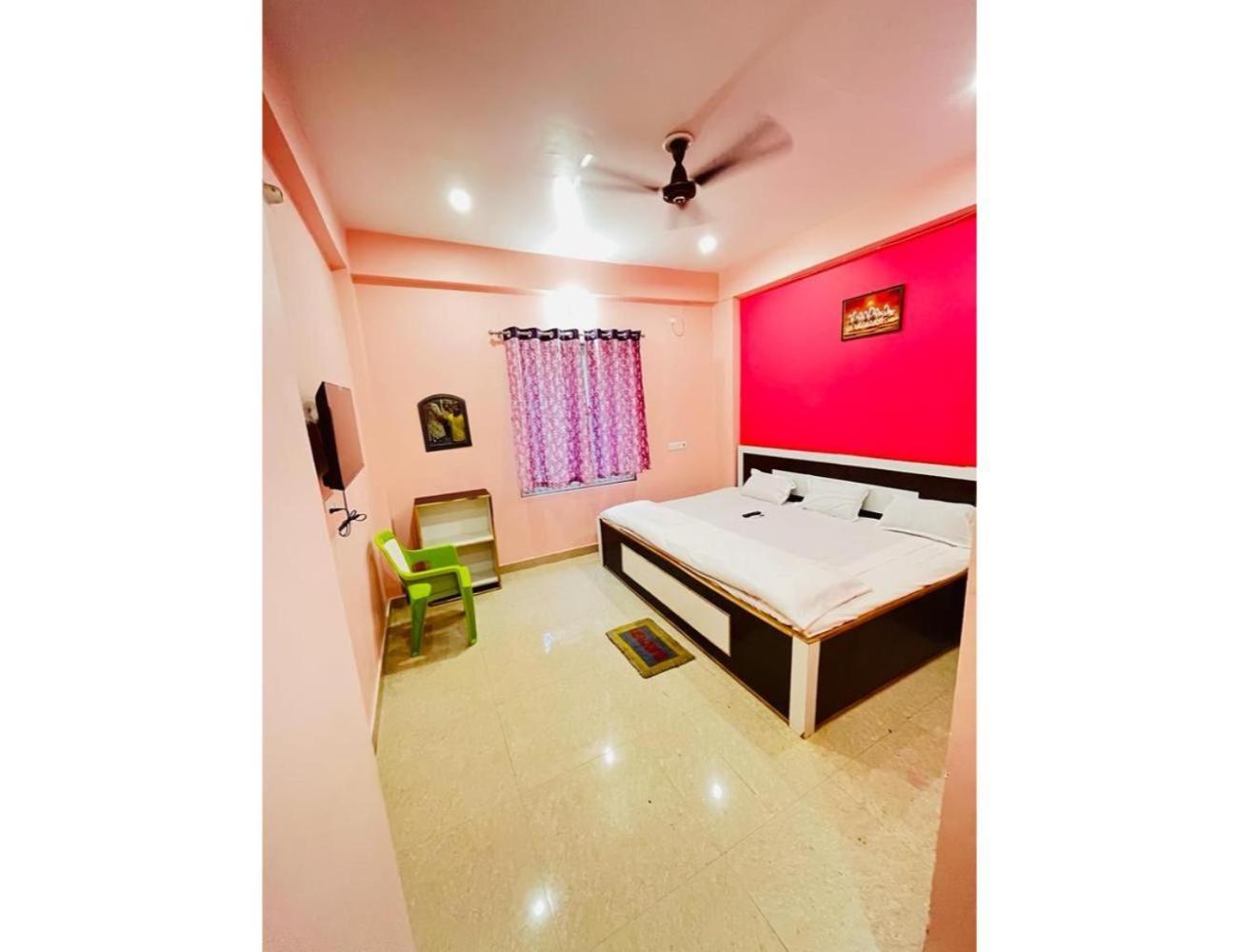 Suvidh Guest House Near Bhu ,Varanasi Homestay *