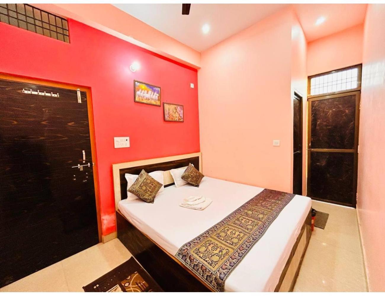 Homestay Suvidh Guest House Near Bhu ,Varanasi