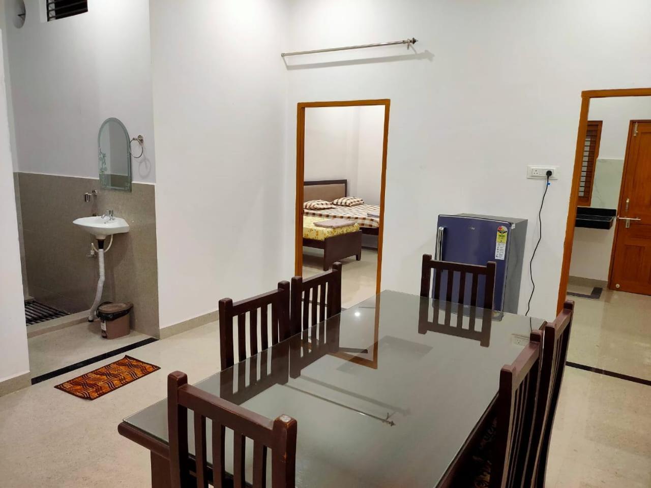 View 1bedroom Flat Varanasi